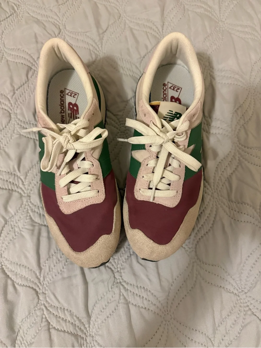 New Balance 237 Sneakers Womens 8.5 Burgundy Green Retro Colorblock WS237DP
